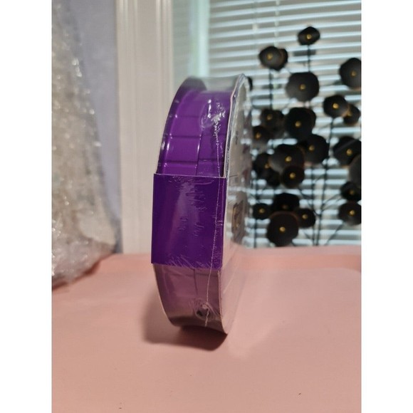 Zuru Surprise 5 Mini Brands Series 3 Collector's Case With 5 Exclusive Minis NIB - Picture 2 of 4